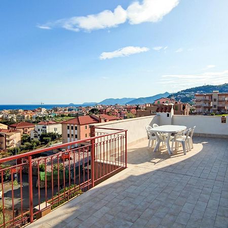 Bella Vista - By Ligooria Apartment Pietra Ligure Ngoại thất bức ảnh